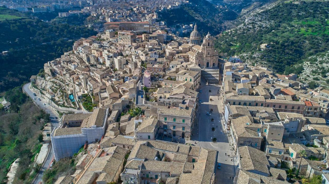 فندق Piazza Duomo 36 راغوزا المظهر الخارجي الصورة